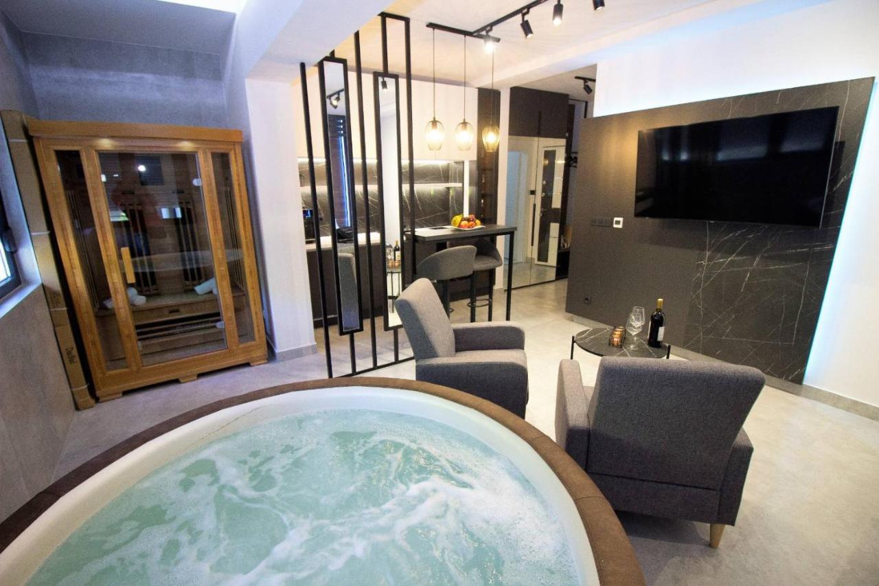 Jacuzzi Sauna SelfCheckIn Mystic Mostar Esterno foto